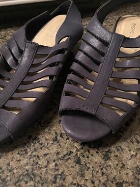 Marabella Loris Blue Caged Slingback Sandal Size 10